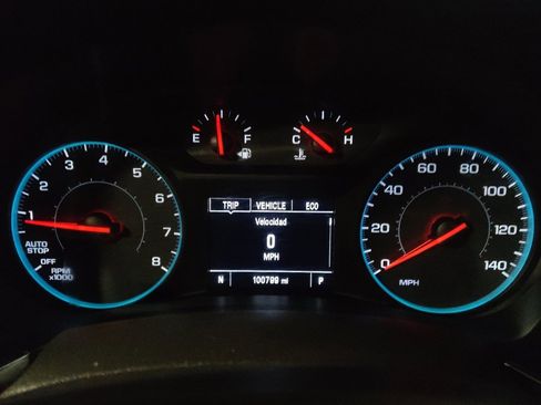 Used 2018 Chevrolet Equinox LS image 23