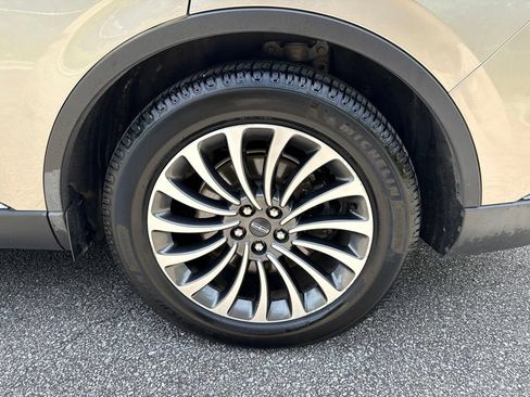 Used 2020 Lincoln Aviator Reserve RWD image 20