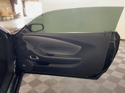 Used 2010 Chevrolet Camaro SS RWD image 31