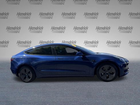 Used 2023 Tesla Model 3 Standard Range image 10