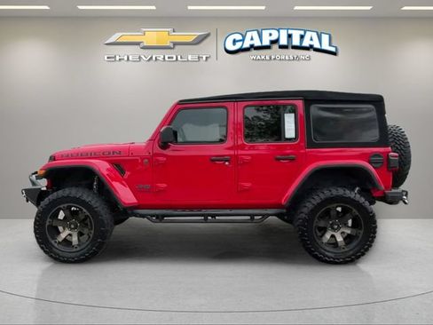 Used 2018 Jeep Wrangler Unlimited Rubicon AWD/4WD image 2