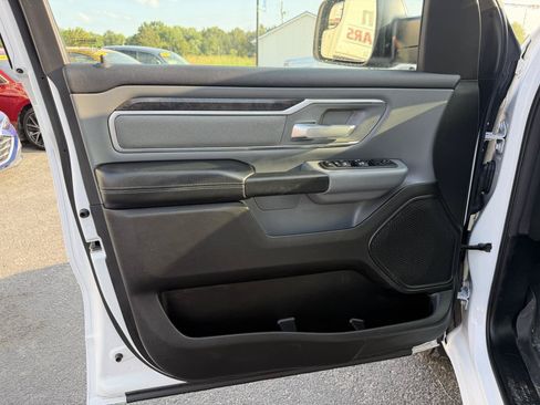 Used 2022 RAM 1500 Big Horn AWD/4WD image 12