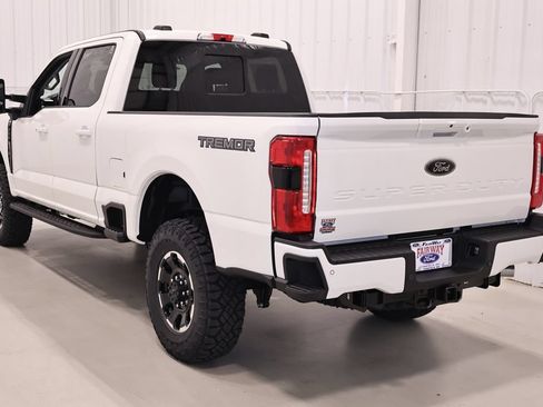 New 2026 Ford F250 Lariat AWD/4WD image 7
