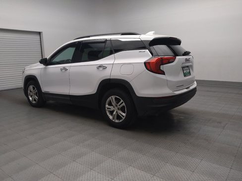 Used 2018 GMC Terrain SLE w/ Driver Convenience Package image 5