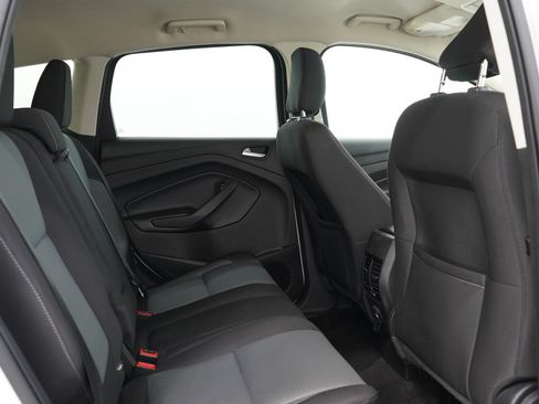 Used 2018 Ford Escape SE w/ Ford Safe & Smart Package AWD/4WD image 13