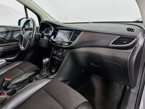 Used 2019 Buick Encore Preferred FWD image 28