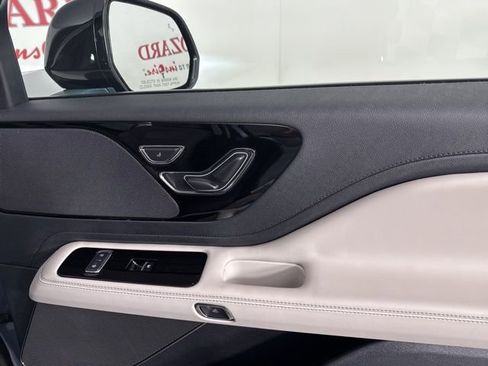 New 2025 Lincoln Aviator Premiere image 22