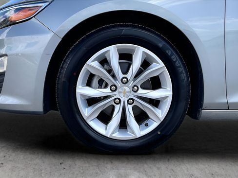 Used 2024 Chevrolet Malibu LT FWD image 35
