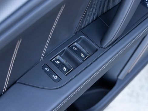 New 2026 Porsche Cayenne Turbo AWD/4WD image 29