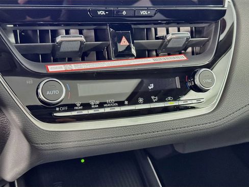 New 2026 Toyota Corolla Cross XLE image 18