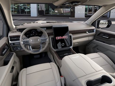 New 2026 GMC Yukon Denali w/ Sun & Power Step Package image 15