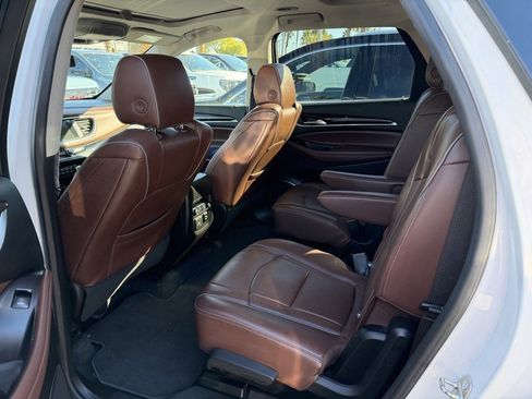 Used 2018 Buick Enclave Avenir w/ Avenir Technology Package image 21