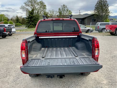 Used 2020 Nissan Frontier PRO-4X w/ Pro-4x Utility Package AWD/4WD image 20