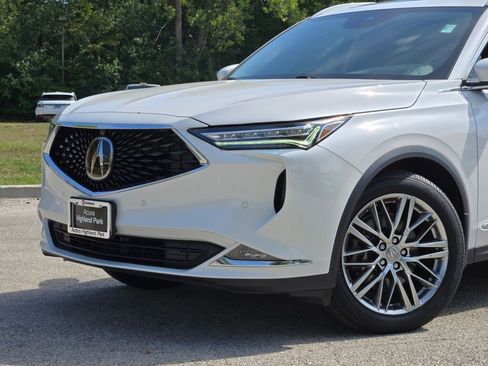 Used 2023 Acura MDX SH-AWD w/ Advance Package image 2