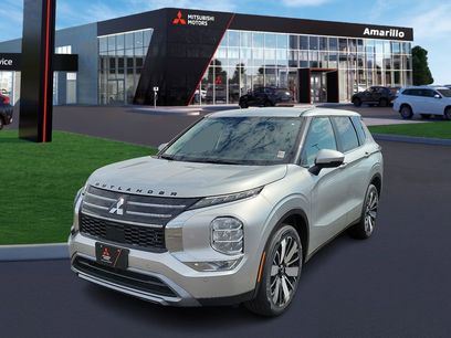 New 2025 Mitsubishi Outlander SE