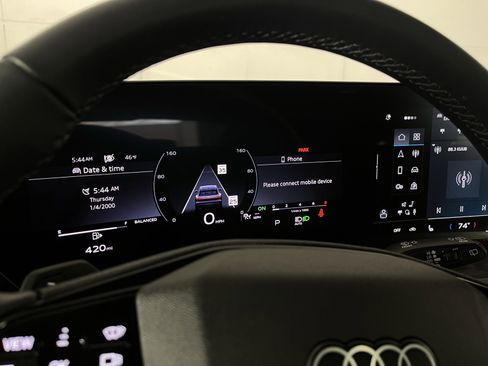 Used 2025 Audi Q5 Premium Plus w/ Premium Plus image 14