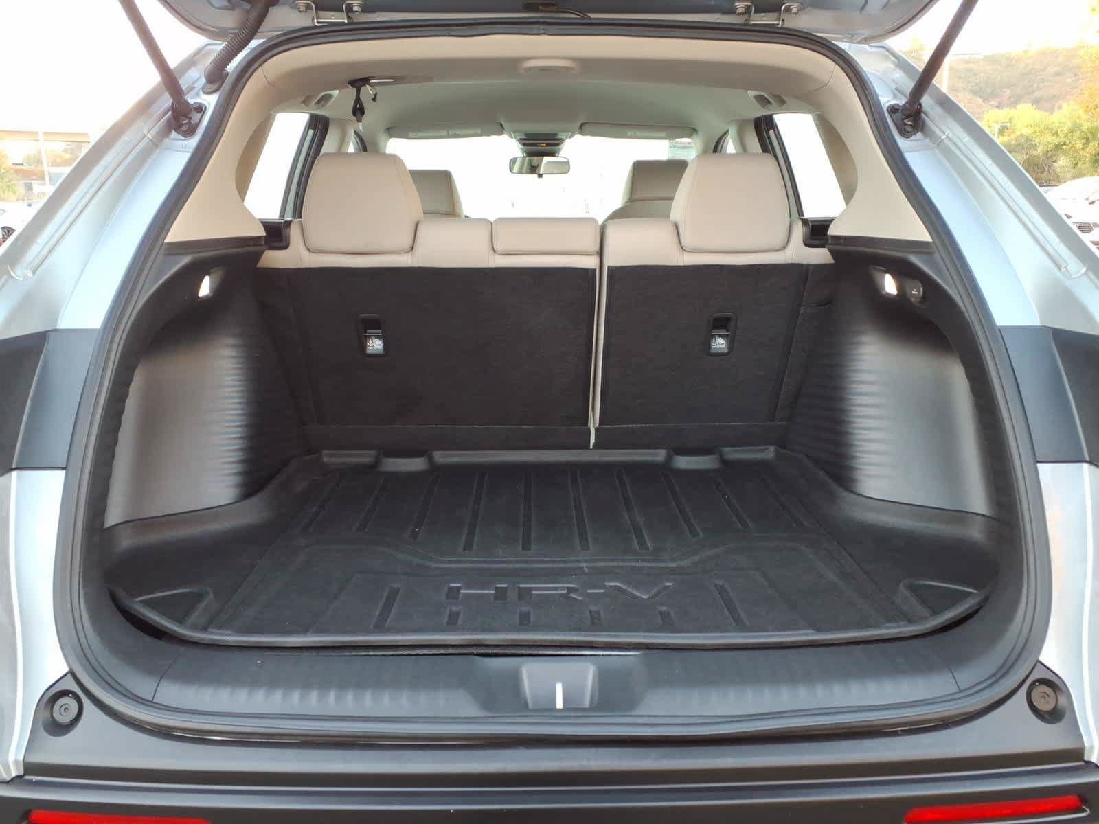 Used 2024 Honda HR-V LX image 6