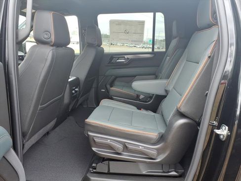 New 2026 GMC Yukon XL AT4 image 14
