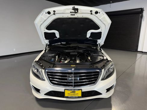 Used 2014 Mercedes-Benz S 550 Sedan image 12