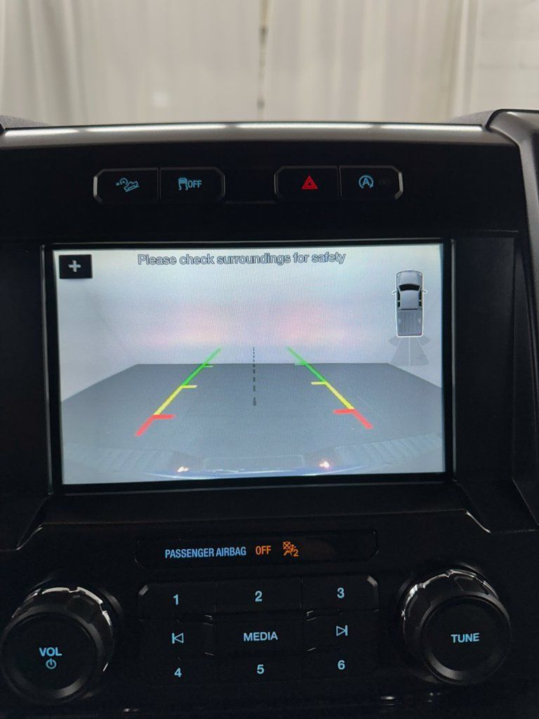 Used 2017 Ford F150 XLT w/ Equipment Group 302A Luxury AWD/4WD image 21