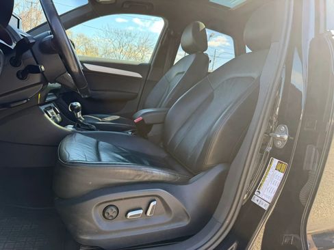 Used 2018 Audi Q3 2.0T Premium image 11