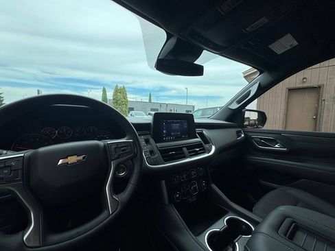 Used 2024 Chevrolet Tahoe LS AWD/4WD image 27