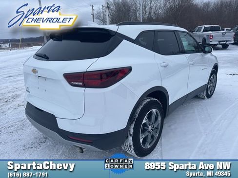 Used 2024 Chevrolet Blazer LT w/ Convenience Package image 3