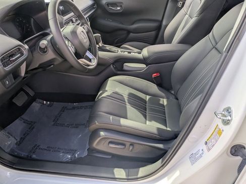 Certified 2026 Honda HR-V EX-L image 12