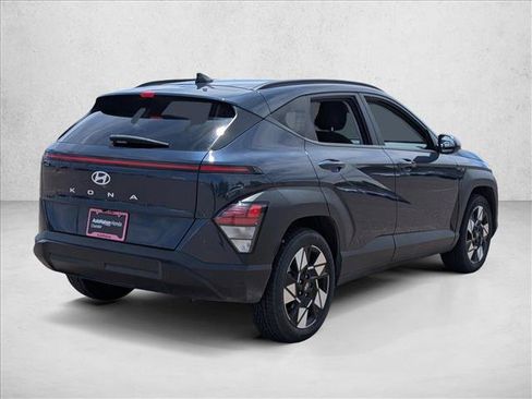 Used 2024 Hyundai Kona SEL FWD image 5