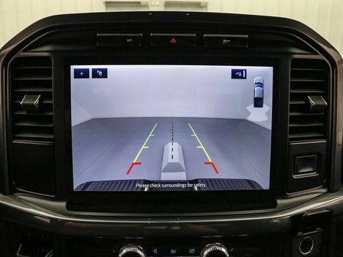 Certified 2022 Ford F150 XLT w/ Equipment Group 302A High image 17