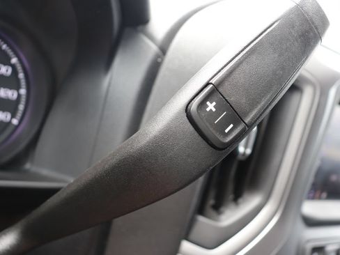 Used 2022 Chevrolet Silverado 1500 Custom RWD image 21