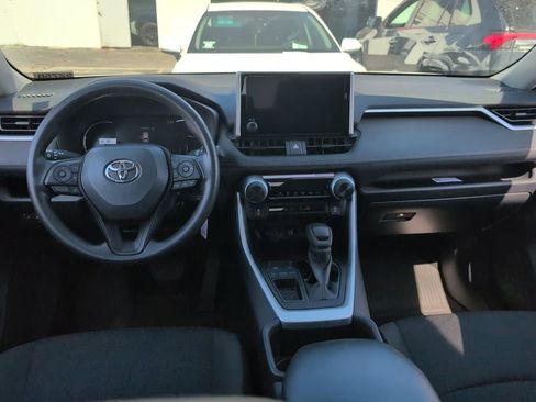 Used 2025 Toyota RAV4 LE FWD image 10