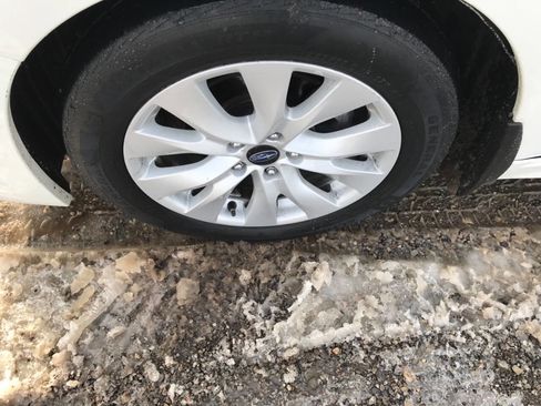 Used 2015 Subaru Legacy 2.5i Premium image 23