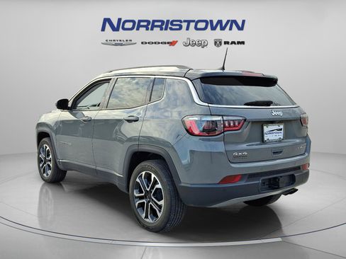 Certified 2022 Jeep Compass Limited image 4