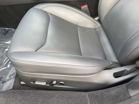 Used 2025 Tesla Model 3 Long Range RWD image 27