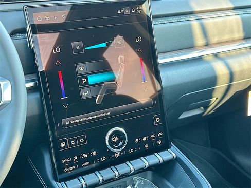 New 2026 GMC Terrain Denali w/ LPO, Floor Liner Package image 14