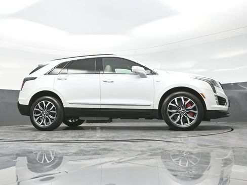New 2025 Cadillac XT5 Sportv w/ Technology Package image 24