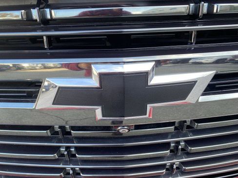 Used 2021 Chevrolet Tahoe RST w/ Luxury Package image 30