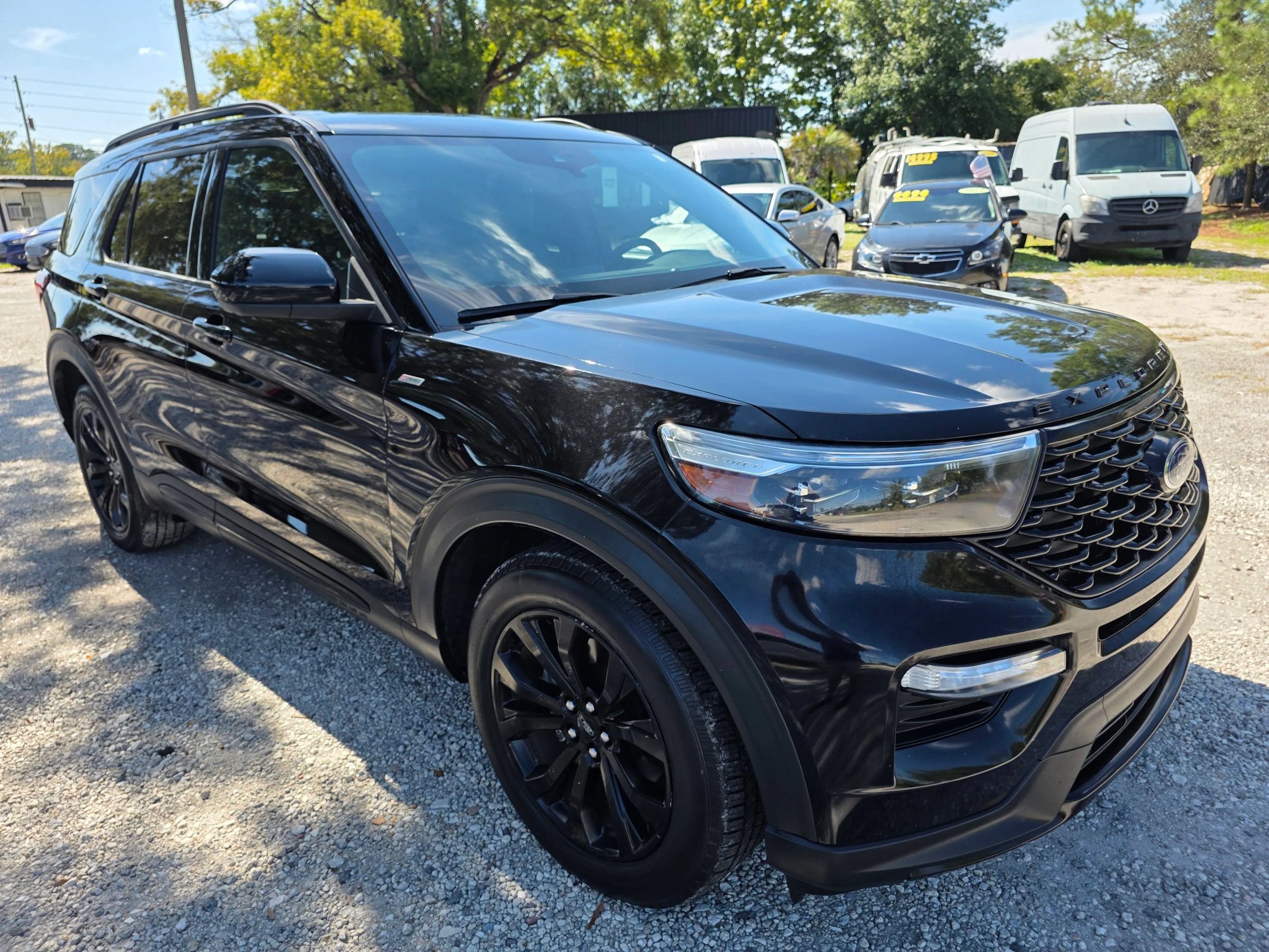 Used 2022 Ford Explorer ST-Line w/ Class IV Trailer Tow Package RWD image 3