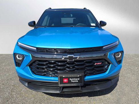 Used 2025 Chevrolet TrailBlazer RS w/ Convenience Package AWD/4WD image 8