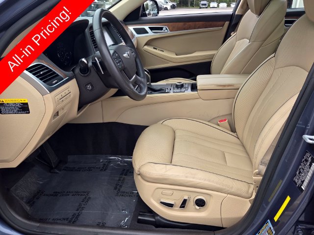 Used 2015 Hyundai Genesis 3.8 w/ Option Group 04 RWD image 9