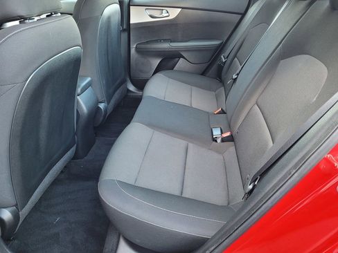 Used 2024 Kia Forte LXS image 8