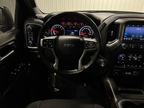 Used 2019 Chevrolet Silverado 1500 RST image 13