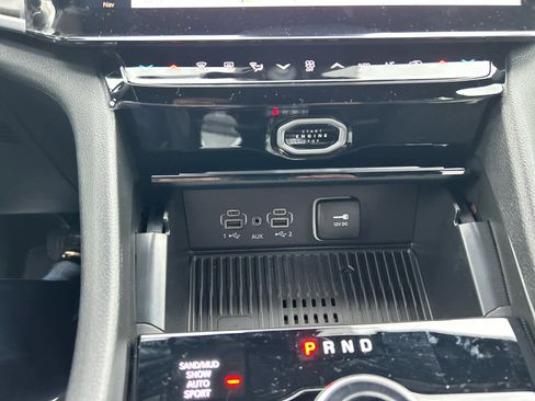 New 2026 Jeep Grand Cherokee L Limited image 24