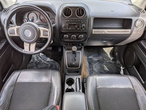 Used 2016 Jeep Compass 75th Anniversary w/ Power Value Group FWD image 17