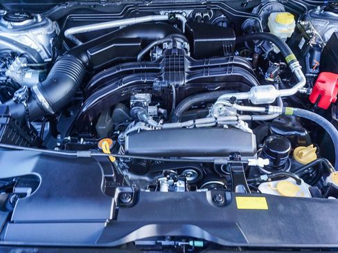 Used 2025 Subaru Crosstrek 2.5i Limited w/ Crosstrek Mirror Package AWD/4WD image 25