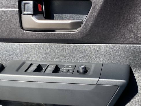 New 2026 Toyota Tundra SR5 image 18