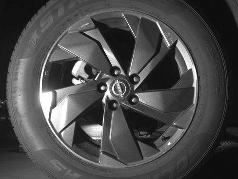 Used 2025 Nissan Rogue SV AWD/4WD image 15