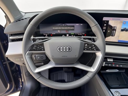 New 2026 Audi Q3 quattro 2.0T AWD/4WD image 10