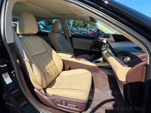 Used 2016 Lexus ES 350 FWD image 18